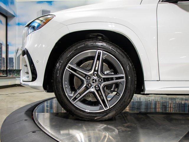 2026 Mercedes-Benz GLS - $84,367