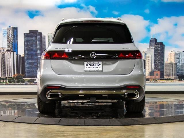 2027 Mercedes-Benz GLS - $105,212