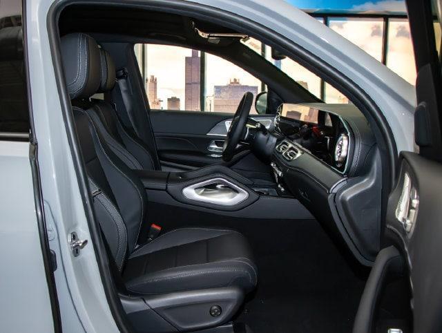 2027 Mercedes-Benz GLS - $105,212