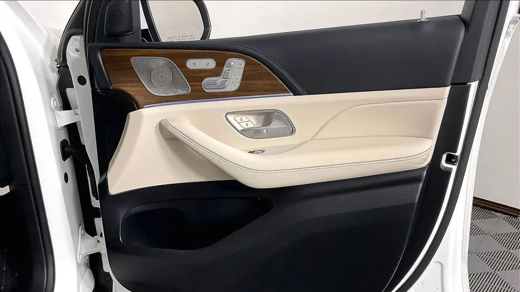 2025 Mercedes-Benz GLS GLS 580