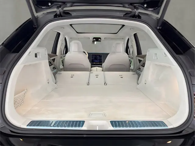 2023 Mercedes-Benz E-Class - $29,496