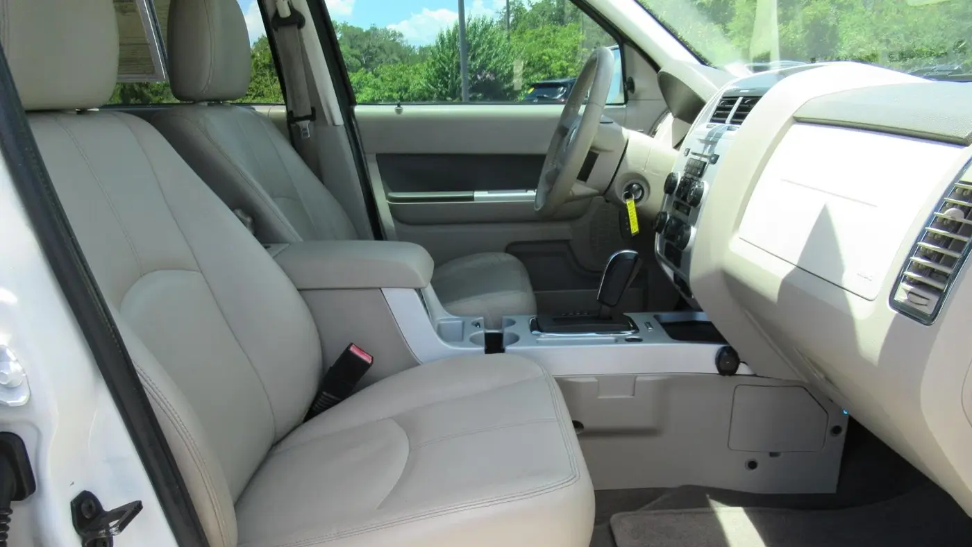2009 Mercury Mariner Premier I4