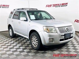 2009 Mercury Mariner with Silver Exterior