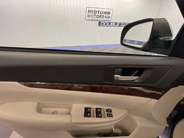 2014 Subaru Legacy - $11,000