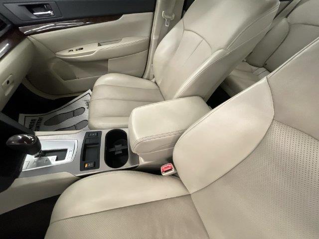 2014 Subaru Legacy - $11,000
