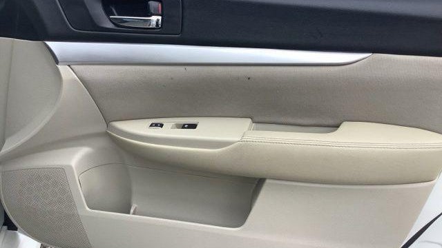 2014 Subaru Legacy 2.5i Premium
