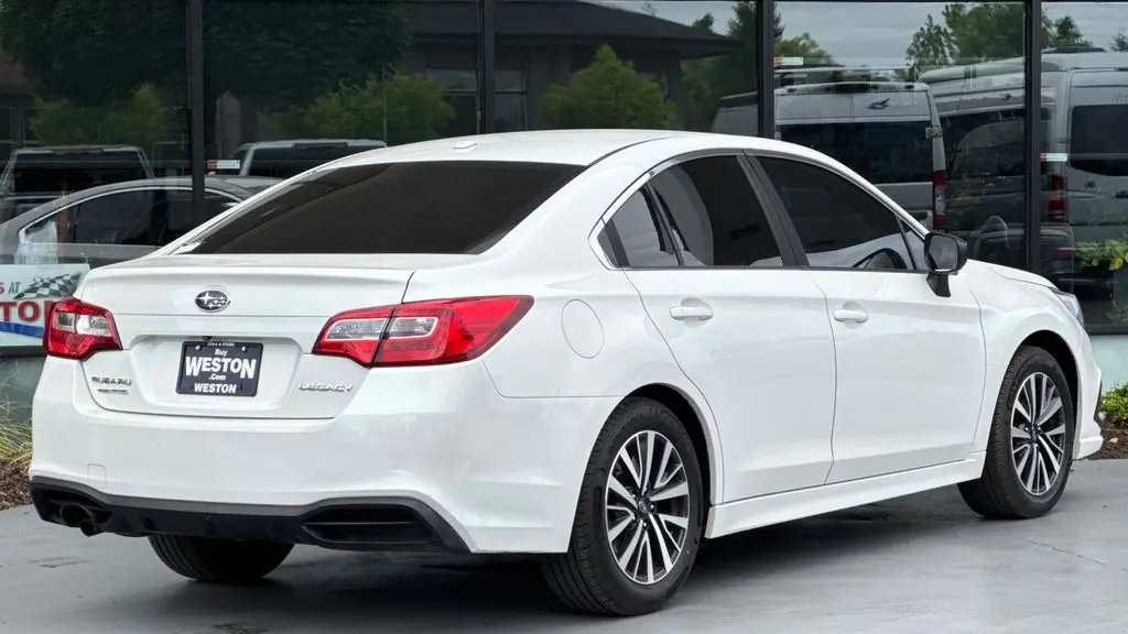 2019 Subaru Legacy 2.5i