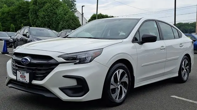2025 Subaru Legacy Base