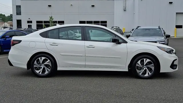 2025 Subaru Legacy Base