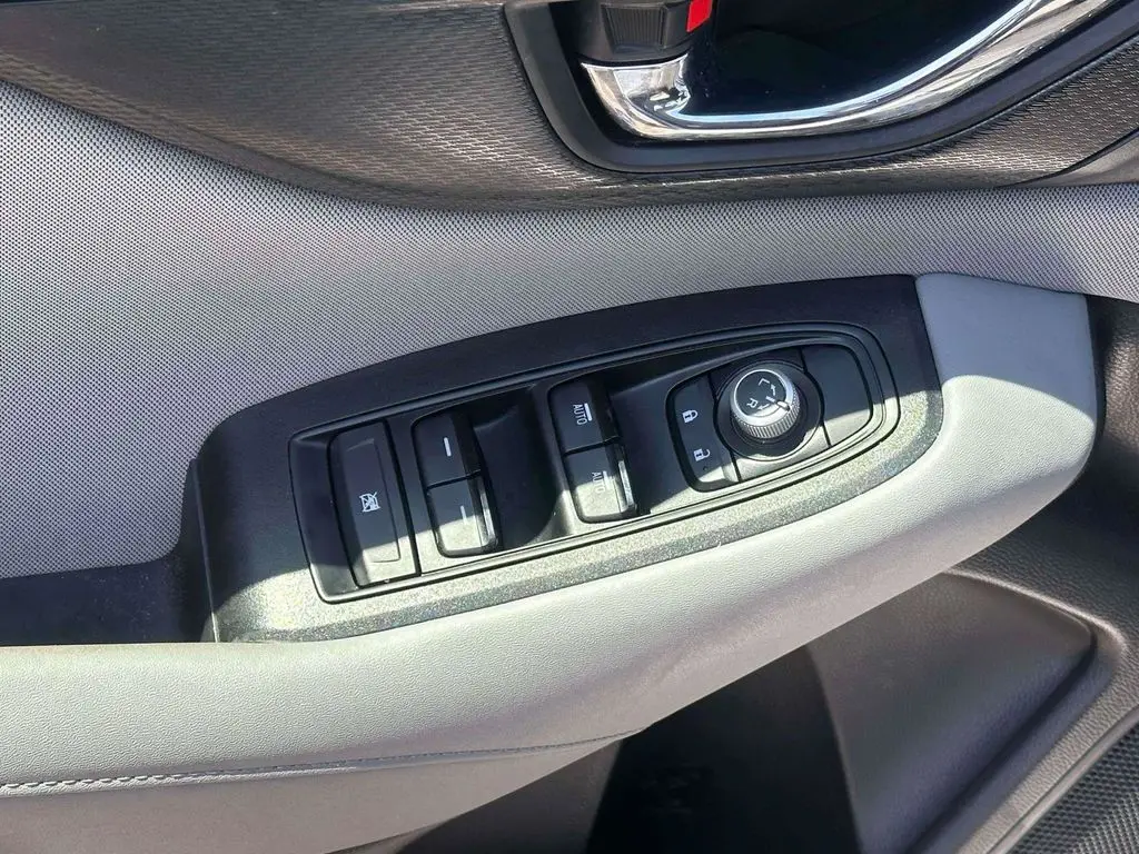2024 Subaru Legacy - $21,198