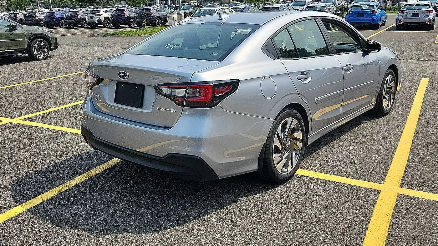2025 Subaru Legacy Limited
