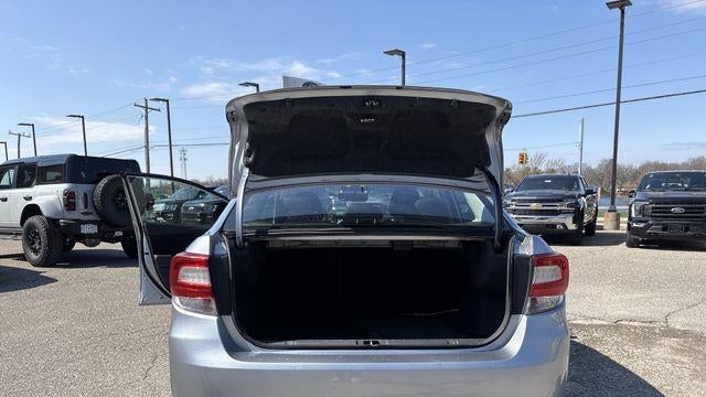 2017 Subaru Impreza 2.0i