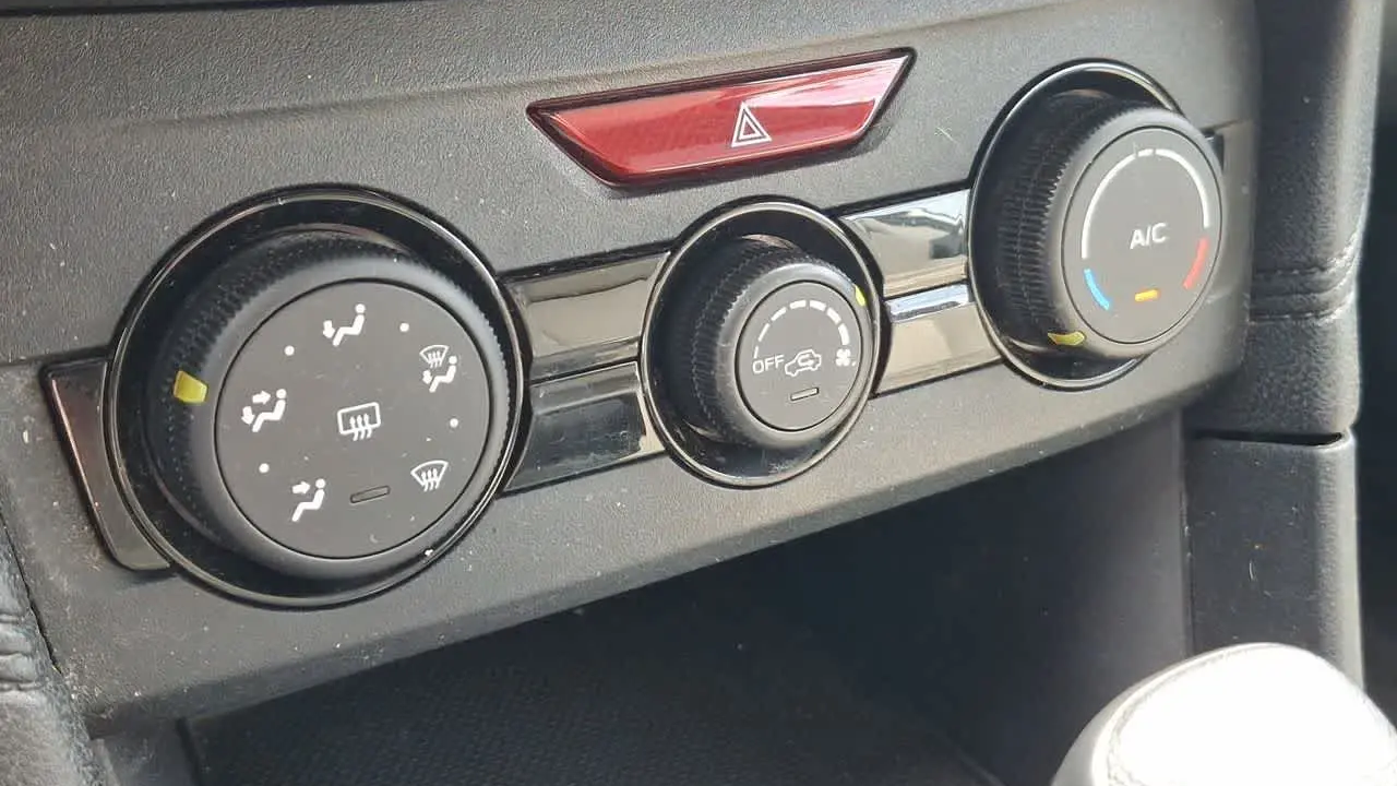 2019 Subaru Impreza 2.0i