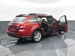 2013 Outback Thumbnail 29