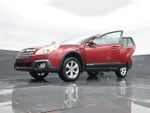 2013 Outback Thumbnail 32