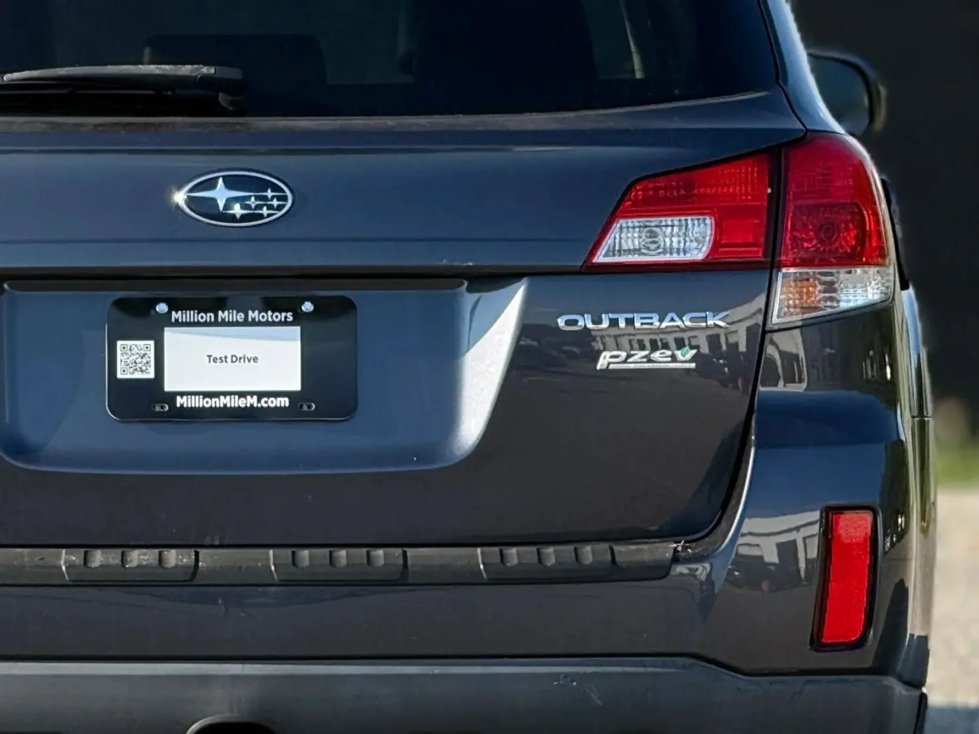 2012 Subaru Outback - $950