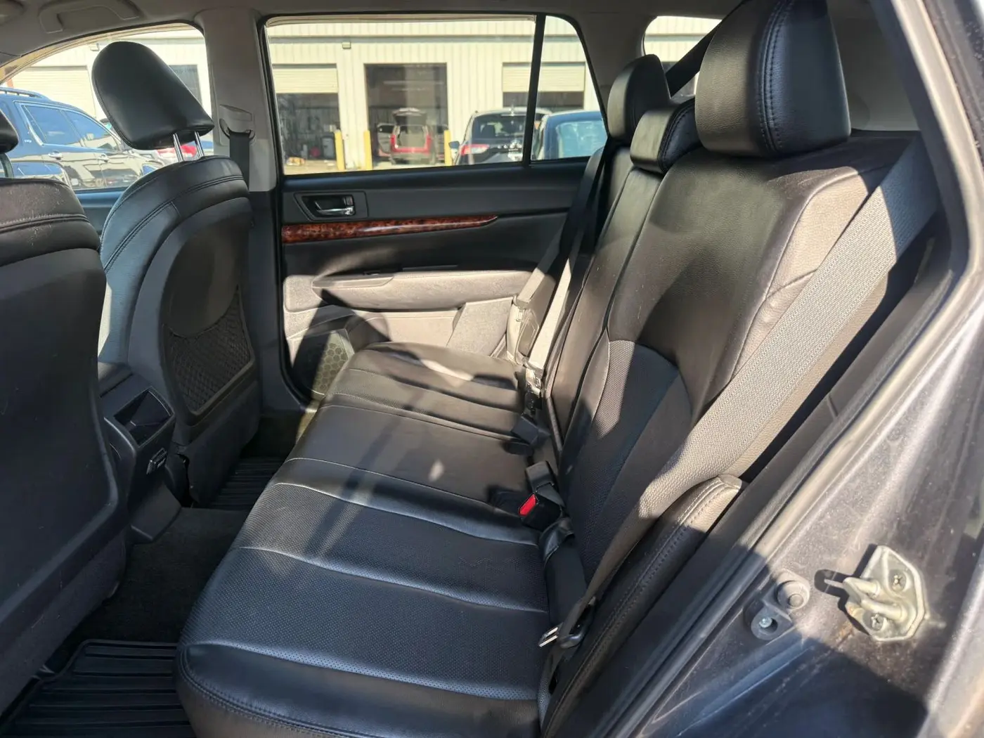 2012 Subaru Outback - $950