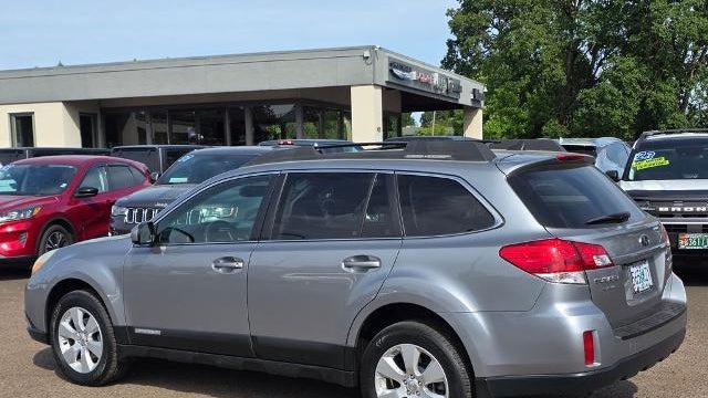2011 Subaru Outback 2.5i Limited