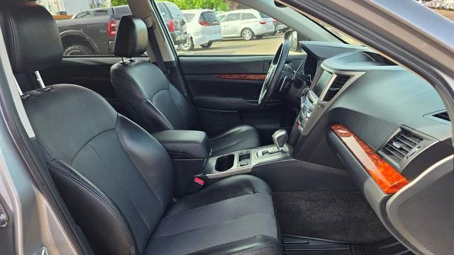 2011 Subaru Outback 2.5i Limited