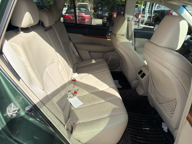 2014 Subaru Outback - $11,301
