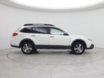 2014 Outback Thumbnail 7
