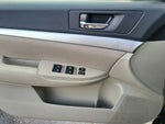 2014 Outback Thumbnail 15