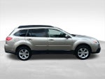 2014 Outback Thumbnail 7