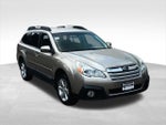 2014 Outback Thumbnail 8