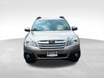 2014 Outback Thumbnail 9