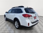 2014 Outback Thumbnail 3