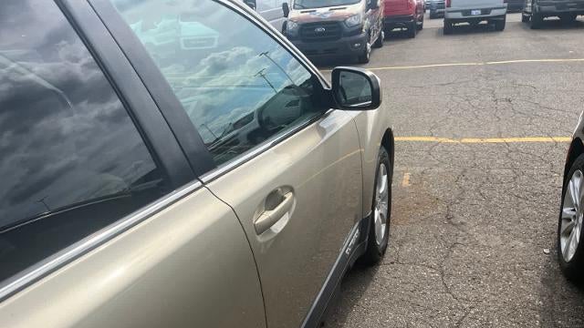 2010 Subaru Outback 2.5i Limited