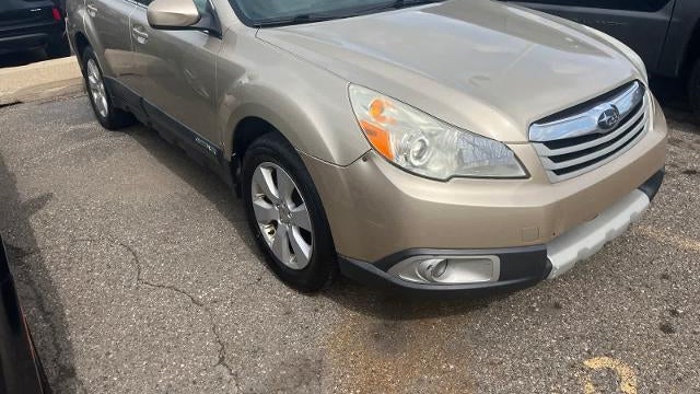 2010 Subaru Outback 2.5i Limited