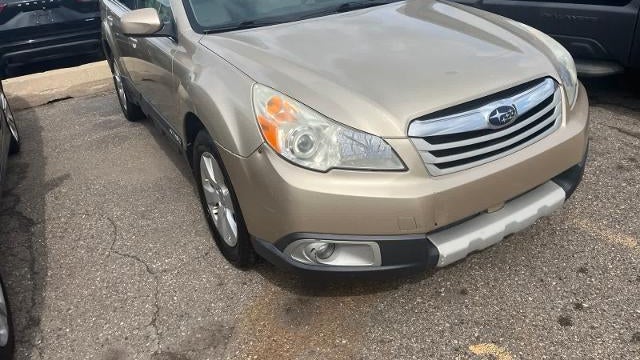 2010 Subaru Outback 2.5i Limited