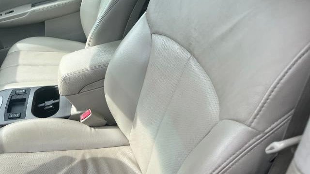 2010 Subaru Outback 2.5i Limited