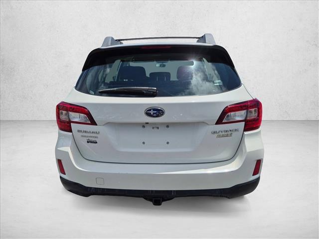 2017 Subaru Outback - $8,652