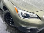 2017 Outback Thumbnail 2