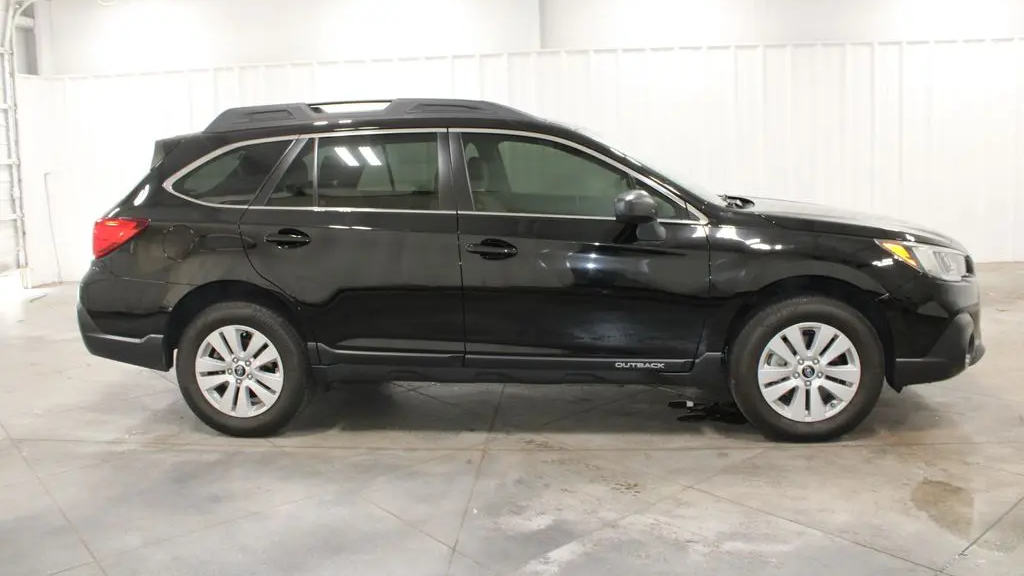 2019 Subaru Outback 2.5i