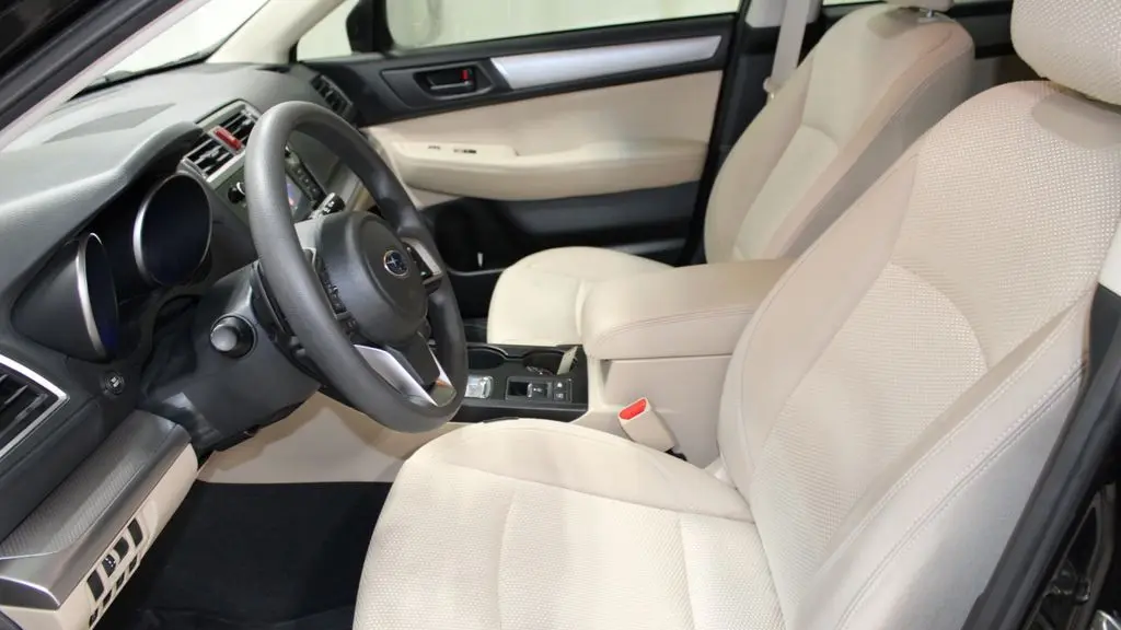 2019 Subaru Outback 2.5i