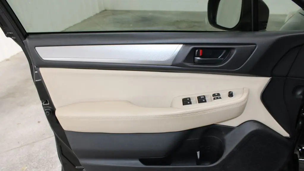 2019 Subaru Outback 2.5i