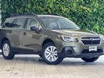 2019 Outback Thumbnail 2