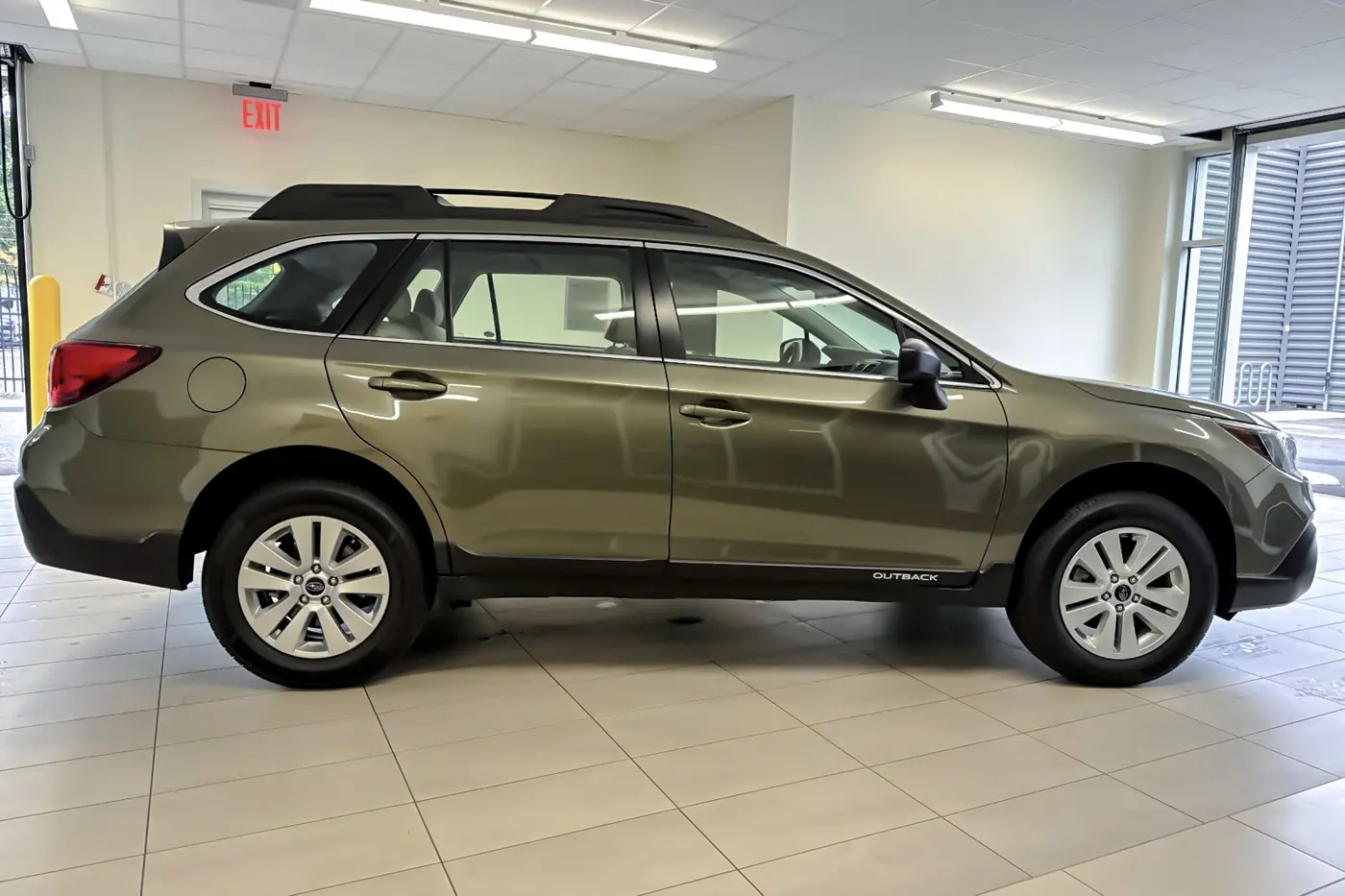 2019 Subaru Outback - $18,771