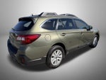 2018 Outback Thumbnail 3