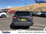 2018 Outback Thumbnail 3