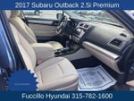 2017 Outback Thumbnail 15