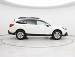 2019 Outback Thumbnail 7