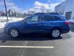 2019 Outback Thumbnail 2