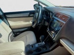 2019 Outback Thumbnail 9