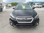 2018 Outback Thumbnail 2
