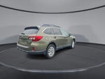 2015 Outback Thumbnail 8