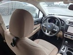 2015 Outback Thumbnail 15